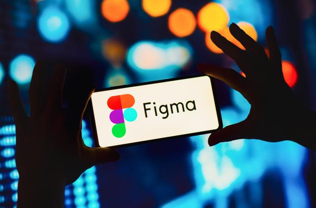 BRAZIL - 2022/09/19: In this photo illustration, the Figma logo seen displayed on a smartphone. (Photo Illustration by Rafael Henrique/SOPA Images/LightRocket via Getty Images)