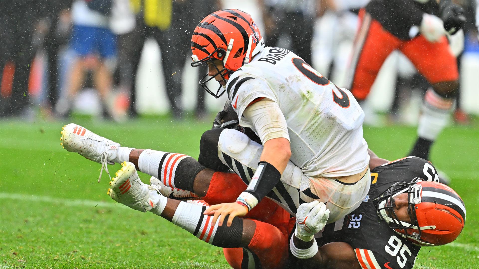 Can't-Miss Play: Kareem Jackson's INT vs. Fields seals Broncos