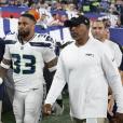 Seattle Seahawks safety Jamal Adams leaves first game in more than a year  with a concussion - The San Diego Union-Tribune