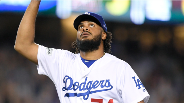 Dodgers take a 2-0 series lead over the Diamondbacks