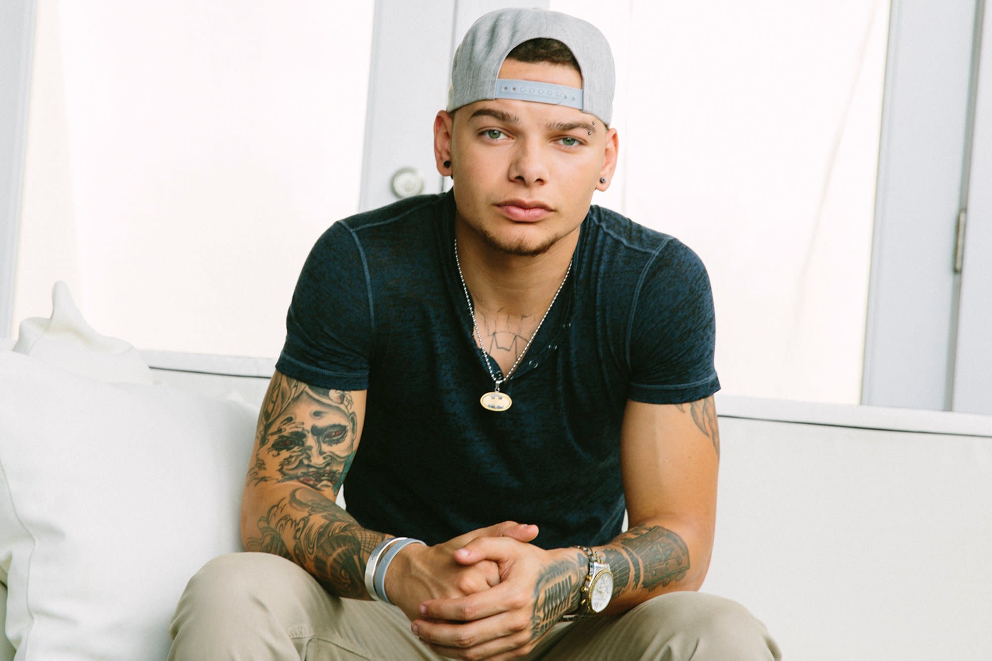 Kane Brown Mourns Death Of His Drummer Killed In Car Accident I