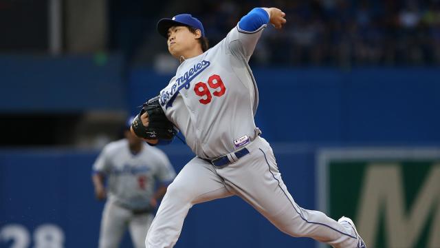 Blue Jays unveil 'New Blue' uniform ahead of 2020 MLB season