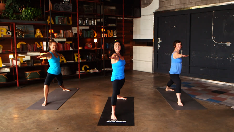 Get Happy And Toned With This Yoga Series From Jennifer Anistons 