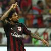 Milan, Luiz Adriano è in Cina: sorriso e posa con la sciarpa del Jiangsu