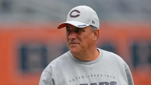 Dolphins to hire Vic Fangio as next defensive coordinator