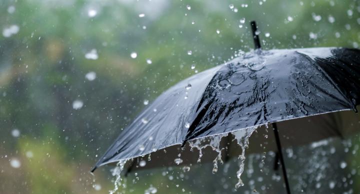 苗栗升級豪雨 10地防大雨雷擊