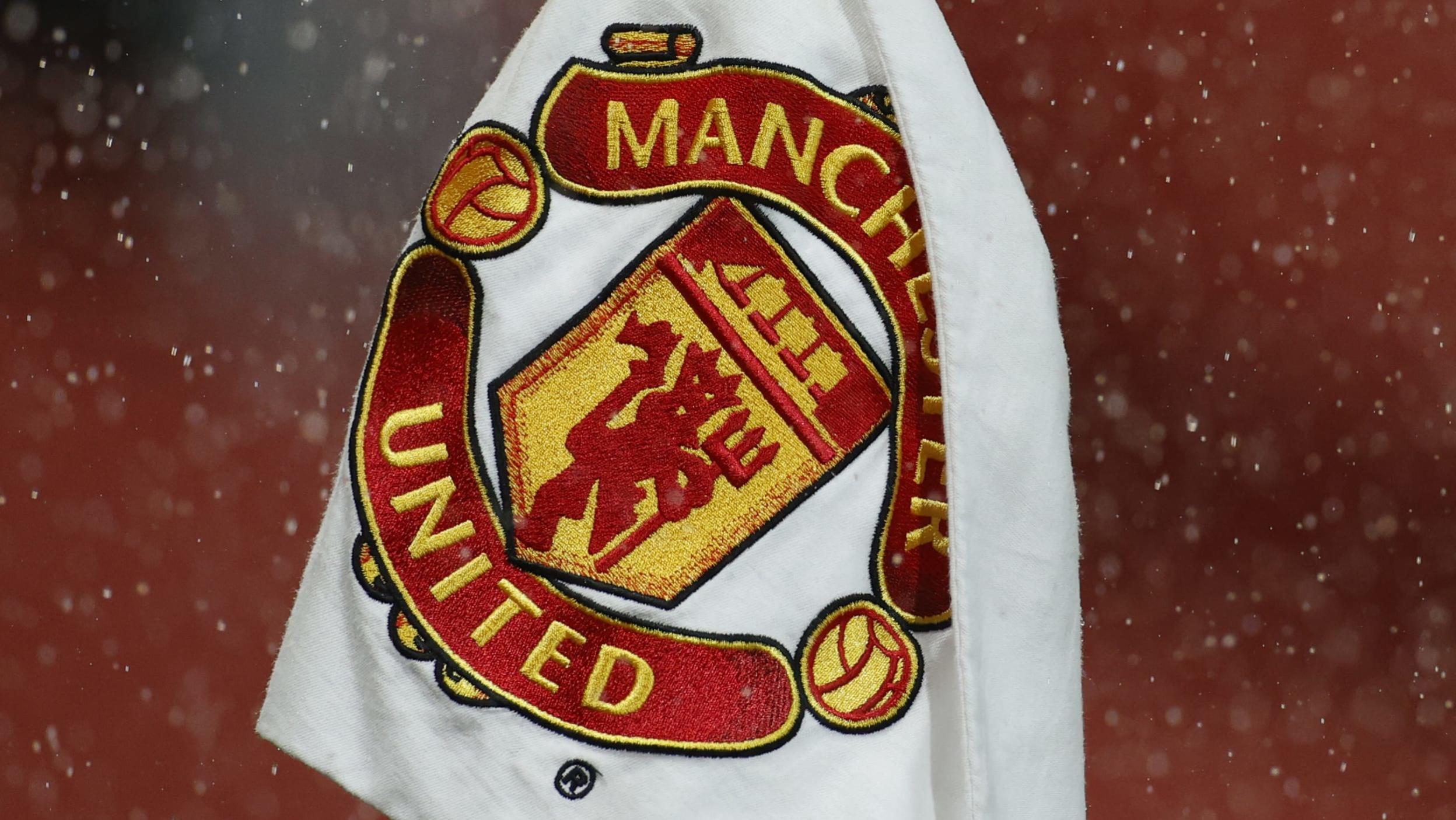 Manchester United owners reportedly seek to take organization private