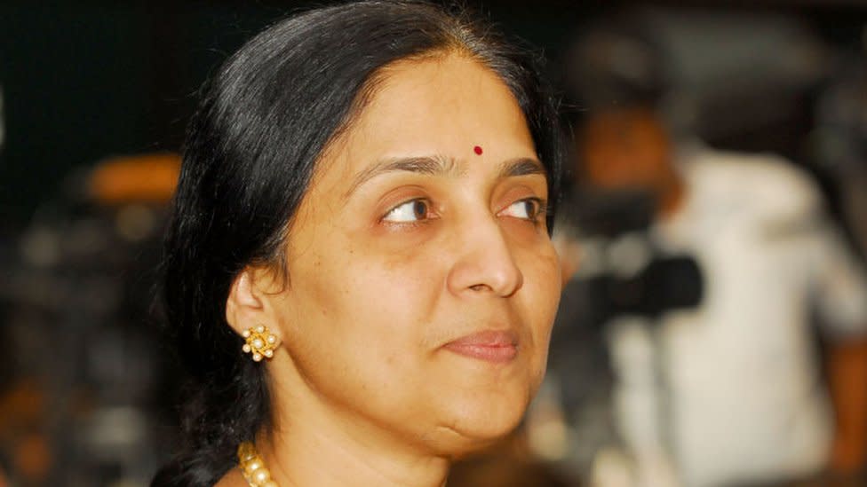 India bourse head was a ‘puppet’ of unnamed yogi regulators say – Yahoo News