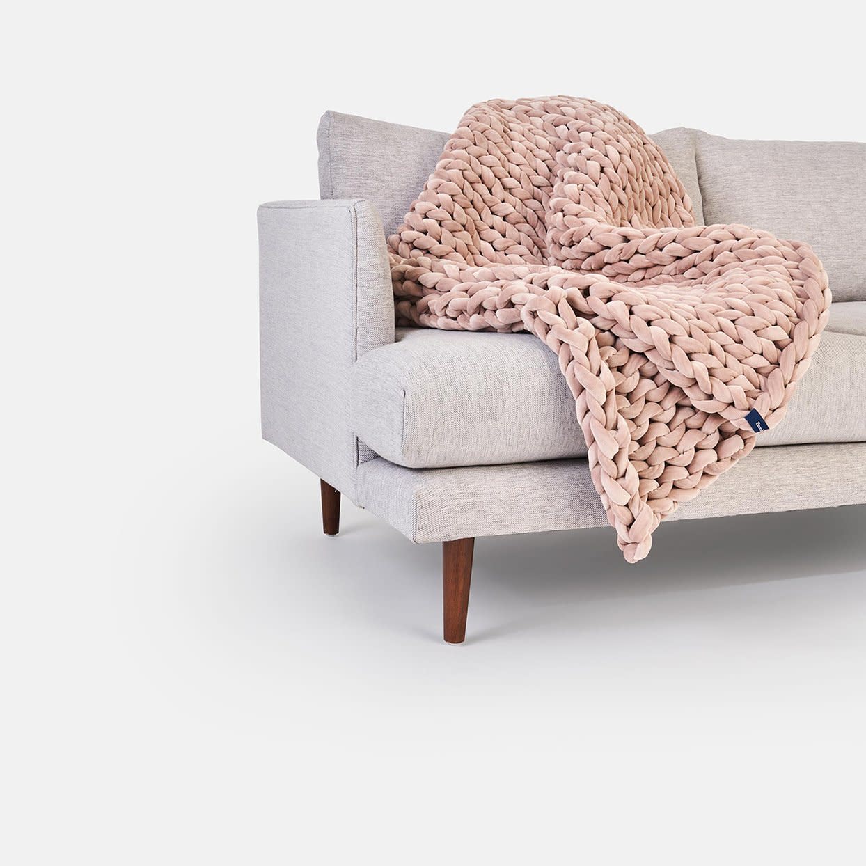 This Chunky-Knit Weighted Blanket from West Elm Is a Dream Come True