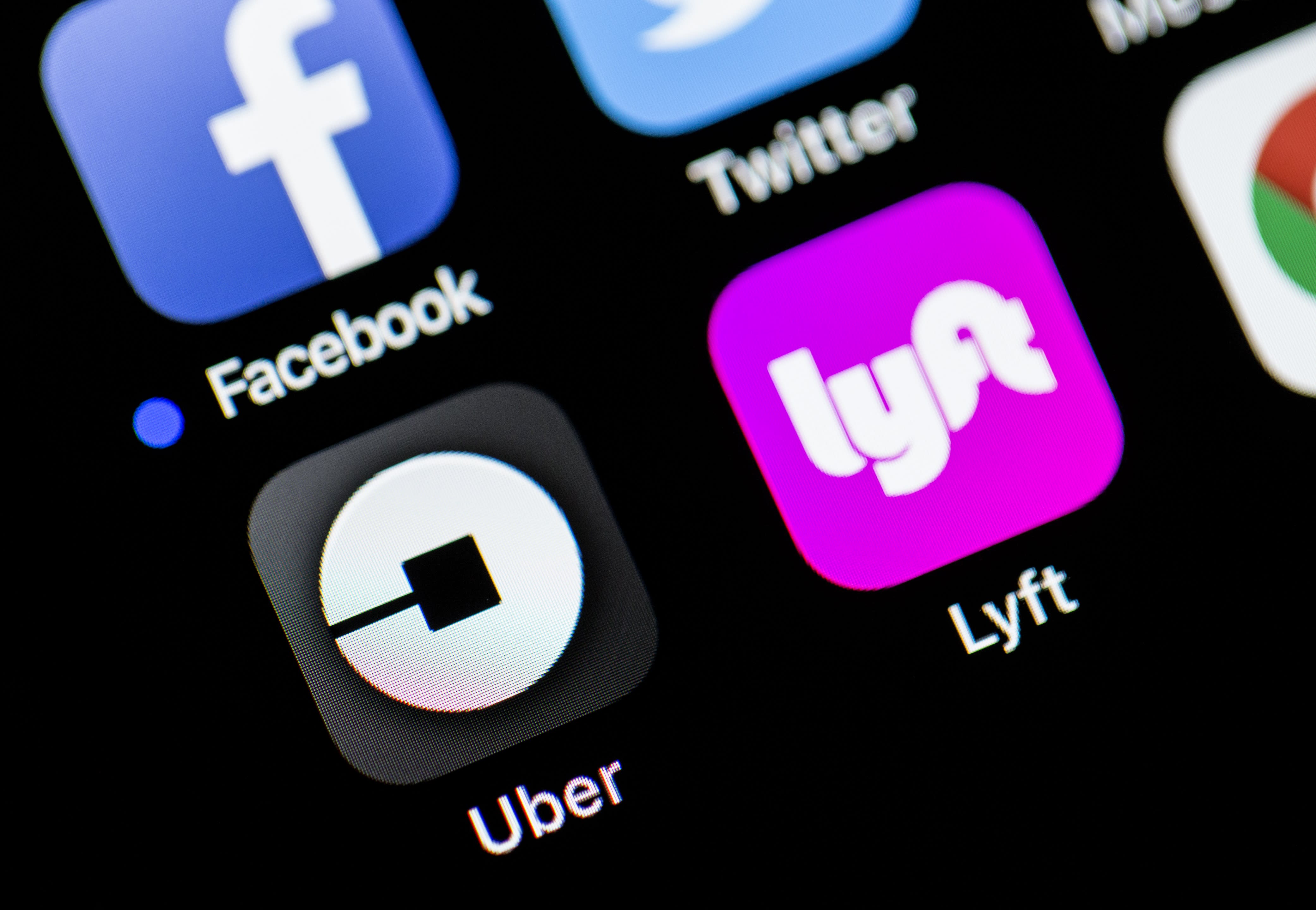 Why buying stock in Lyft or Uber may not be a good idea [Video]