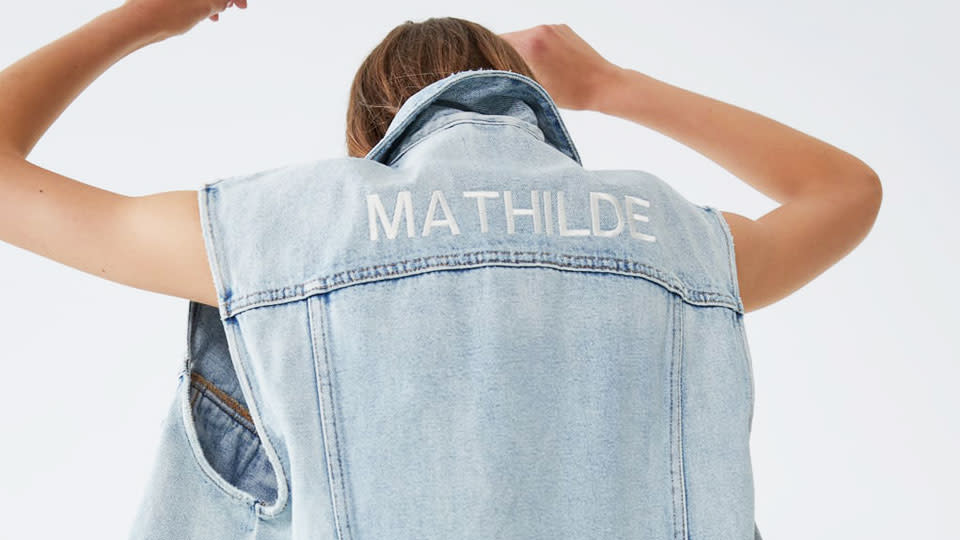 Clothes With Personalized Embroidery