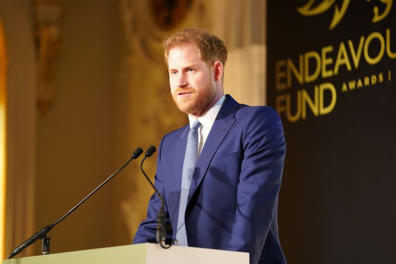 prince-harry-receives-apology-over-story-saying-he-turned-back-on-military