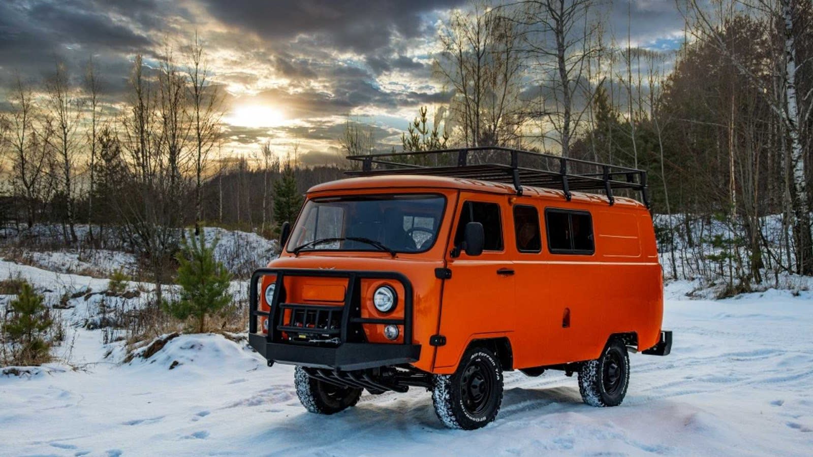 剽悍的俄羅斯越野廂型車 Uaz Sgr Expedition Yahoo奇摩汽車機車