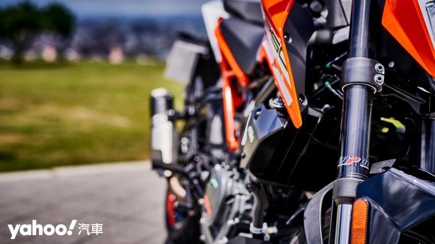 貫徹換檔與小排量的樂趣！2020 KTM 250 Duke暨全新390 Adventure正式上市！ - 16