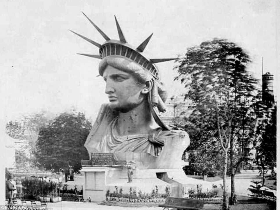 Statue of Liberty under construction