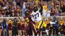 HLs: Iowa takes back Floyd in win vs. Minnesota