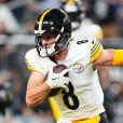 Pittsburgh Steelers: T.J. Watt becomes third-fastest player to reach 75 NFL  sacks since 1982 - CBS Pittsburgh