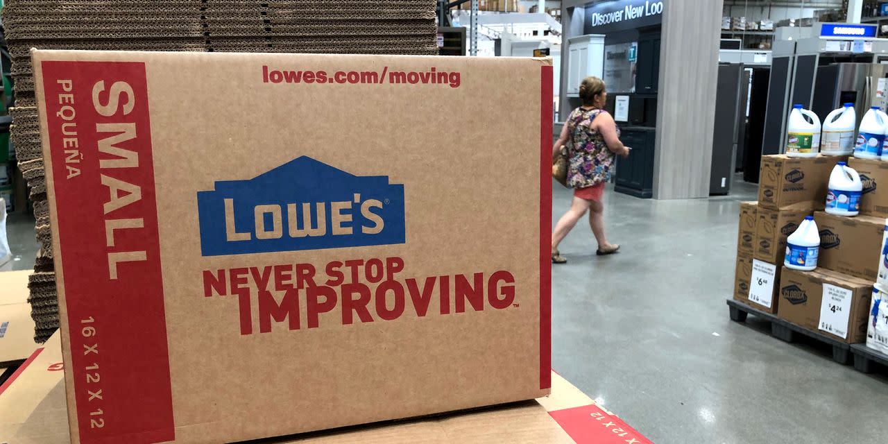 Lowe’s Gets Another Downgrade. This Analyst Sees ‘Muted’ Margin Gains Ahead.