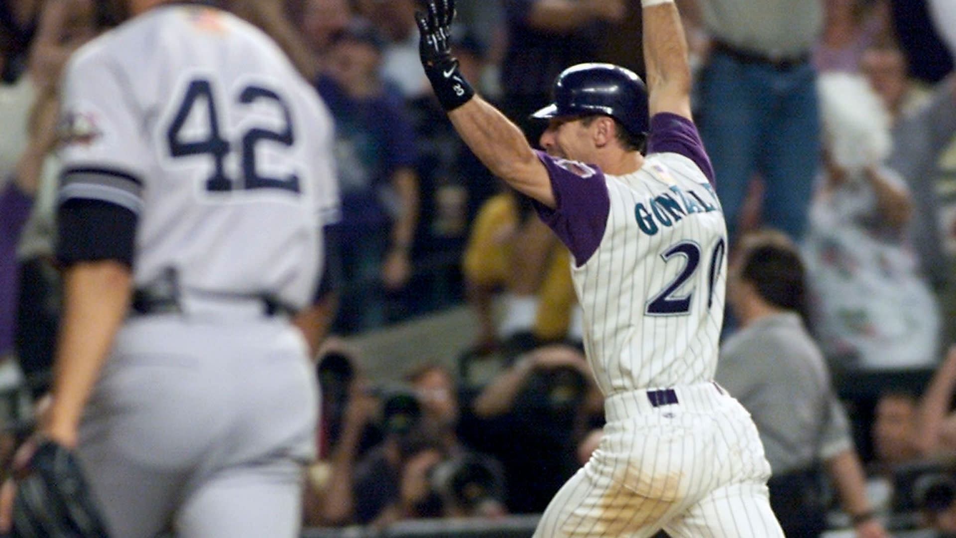 Luis Gonzalez Stats, Fantasy & News