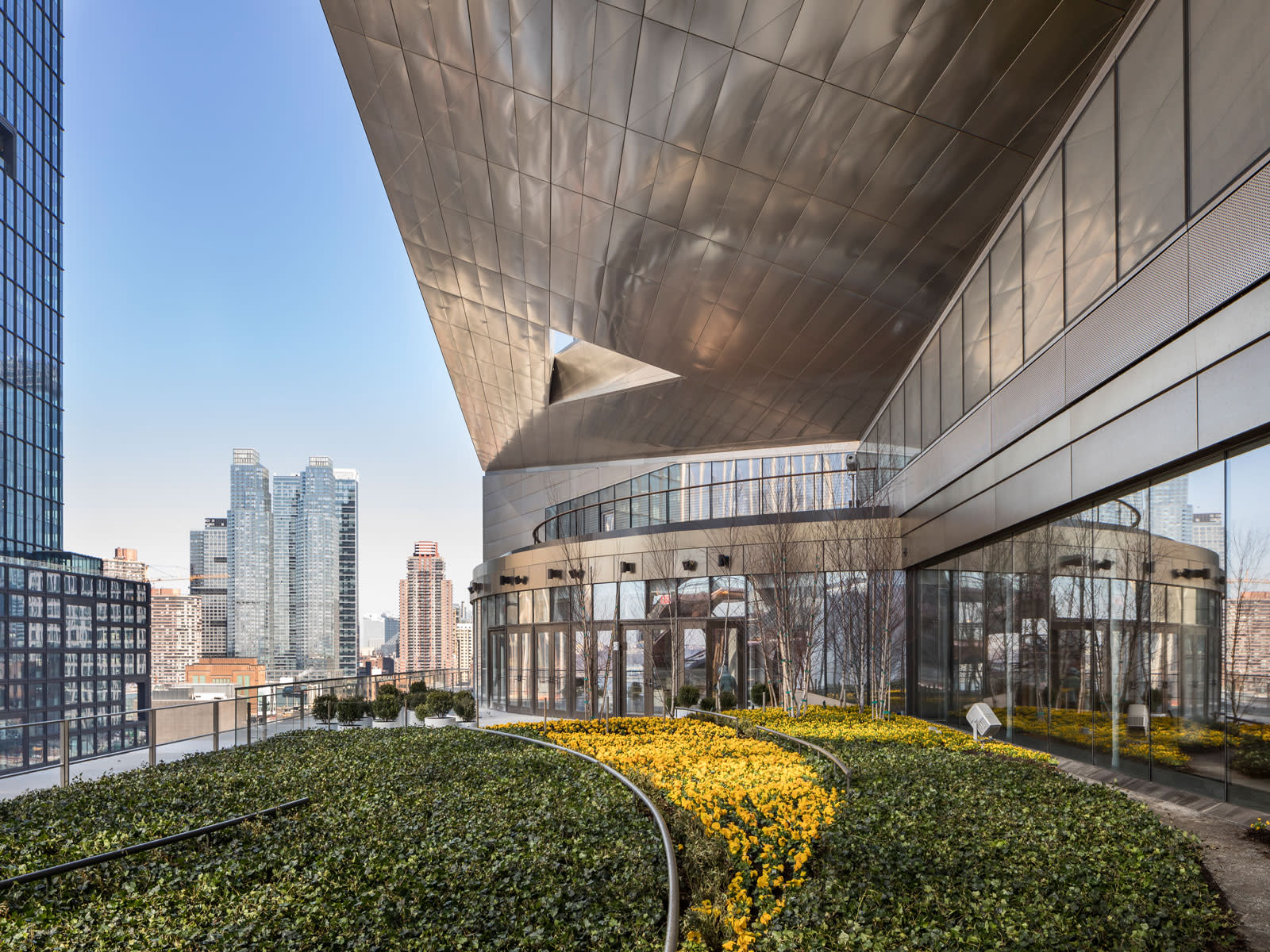 Inside Hudson Yards, the Giant Restaurant Hub Debuting on NYC's Far