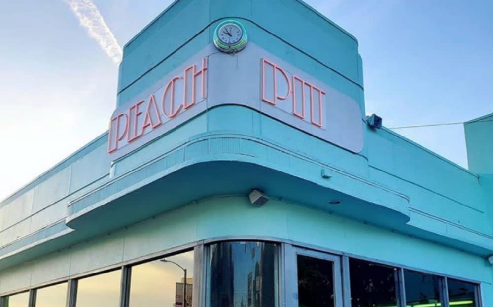 Beverly Hills Pop Up Peach Pit Extends Due To Popular Demand