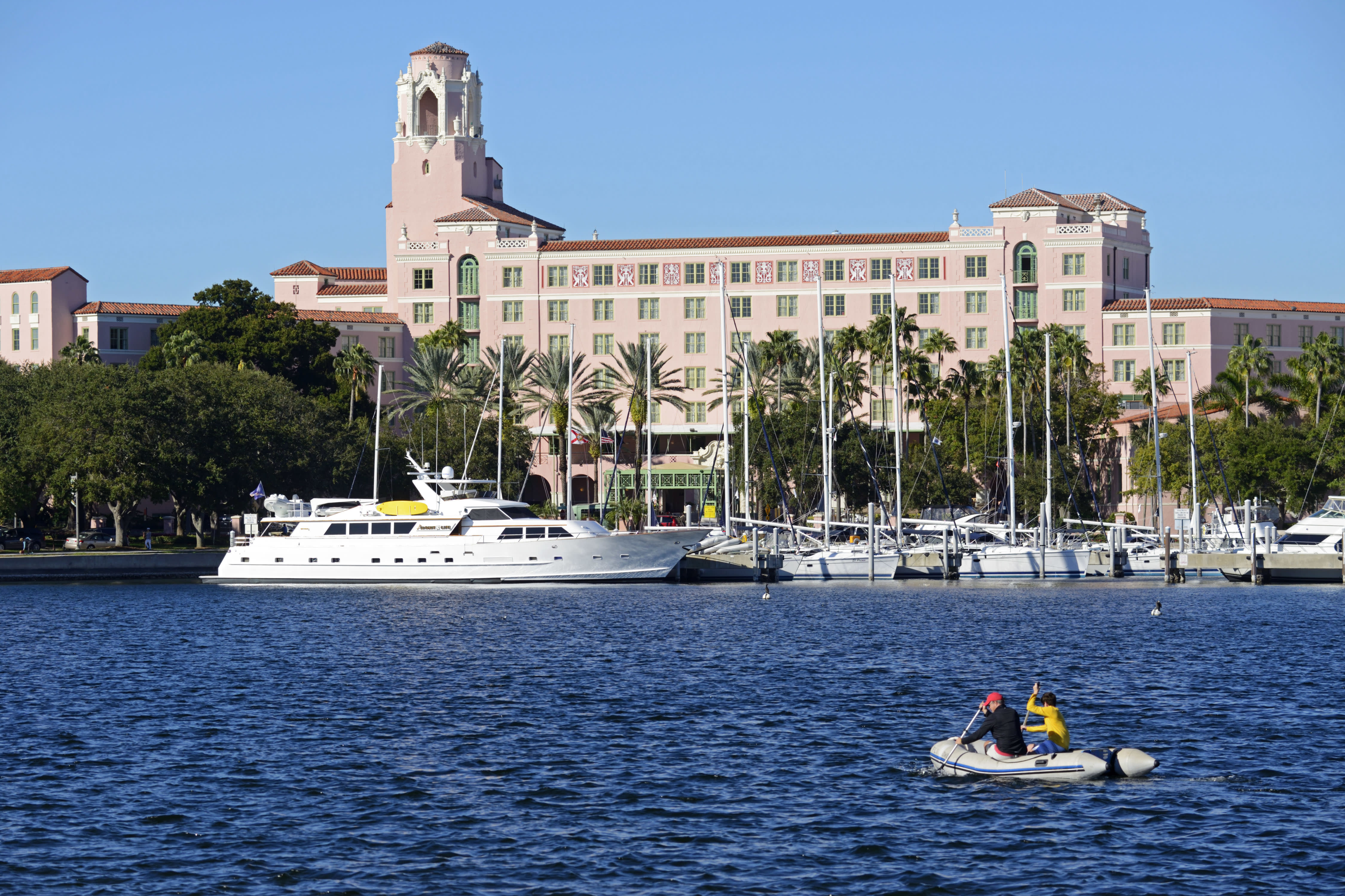 Hallmark S New Garden Party Movie Is Set In This Beloved Florida