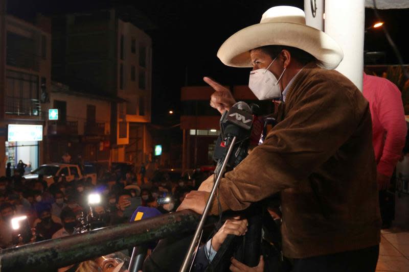 Pedro Castillo, de maestro sindicalista a potencial ...