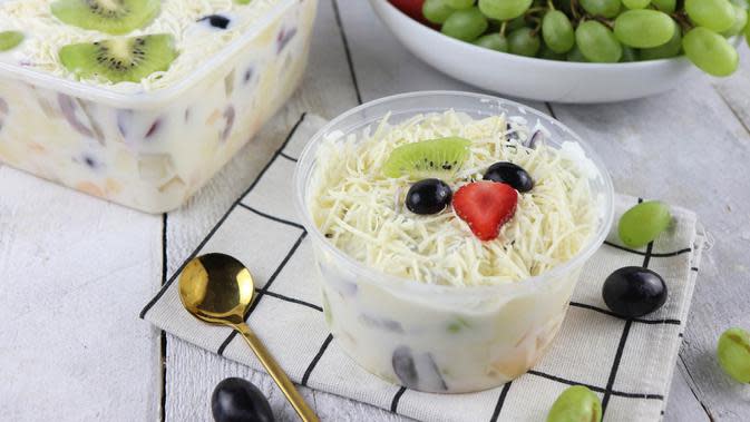 Cara Membuat Salad Buah Tanpa Mayonaise Enak dan Tetap Creamy