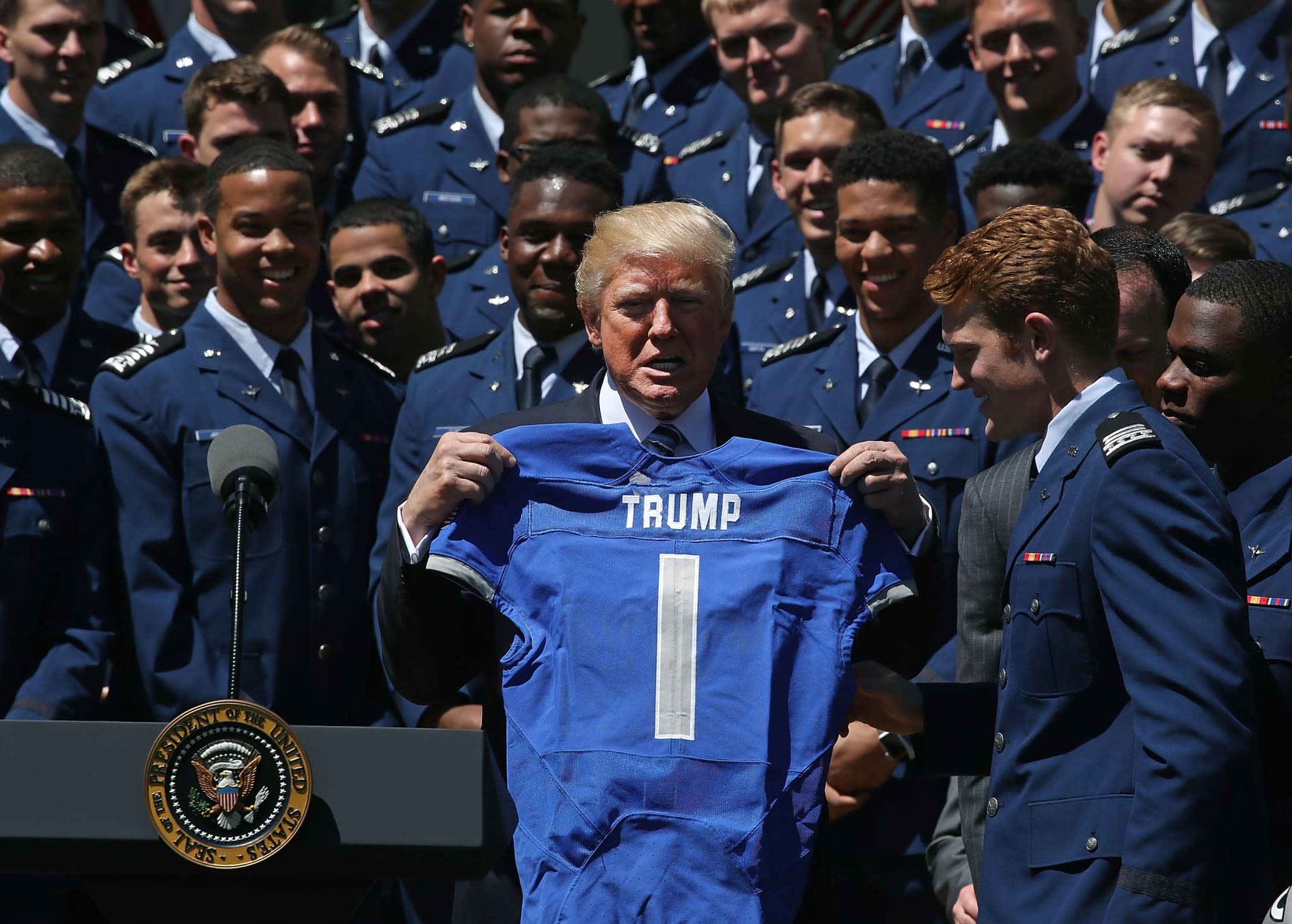 Air Force visits President Trump to celebrate CommanderinChief's