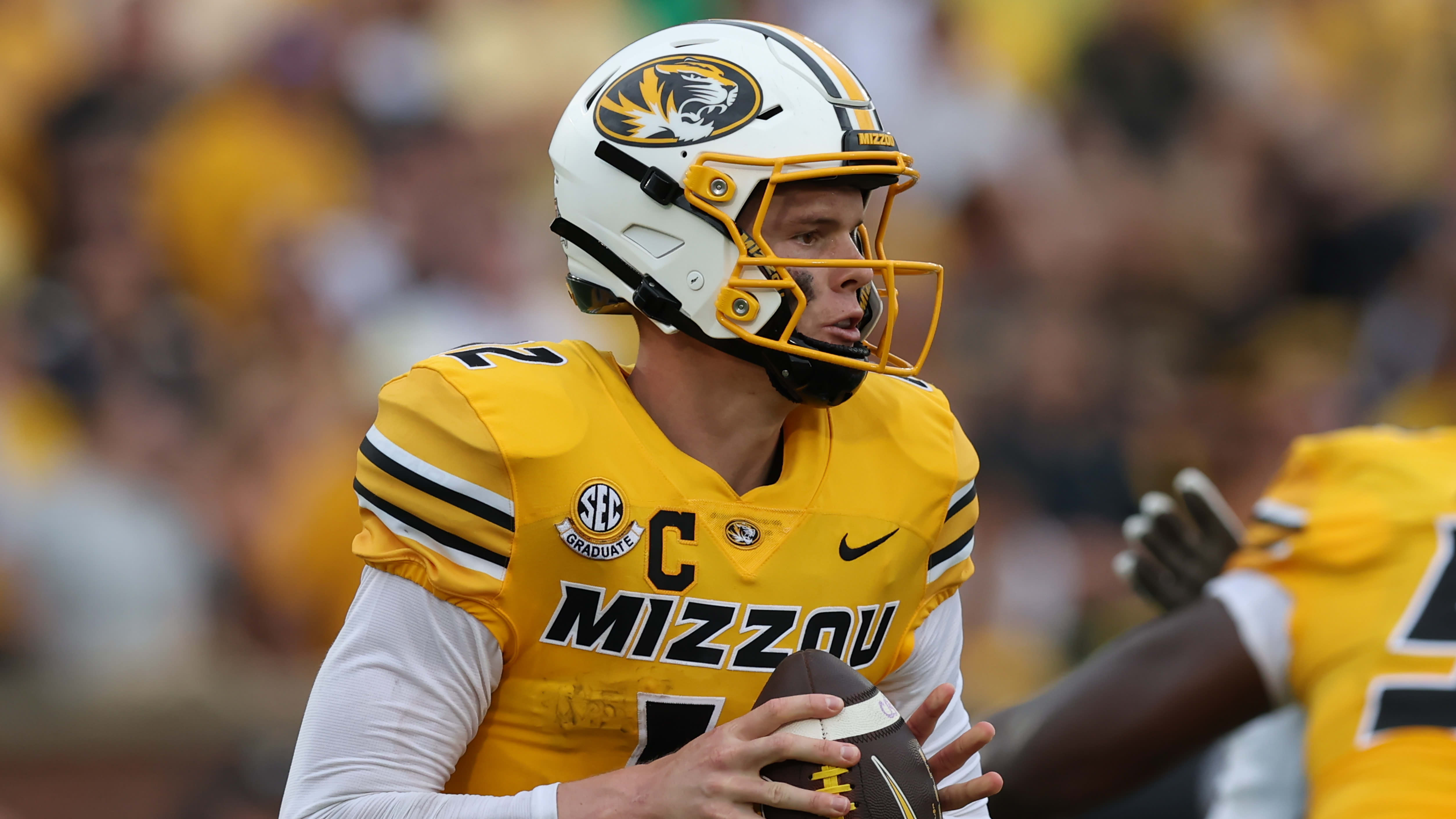 College football Week 6 live updates: Only Top 25 showdown is now!