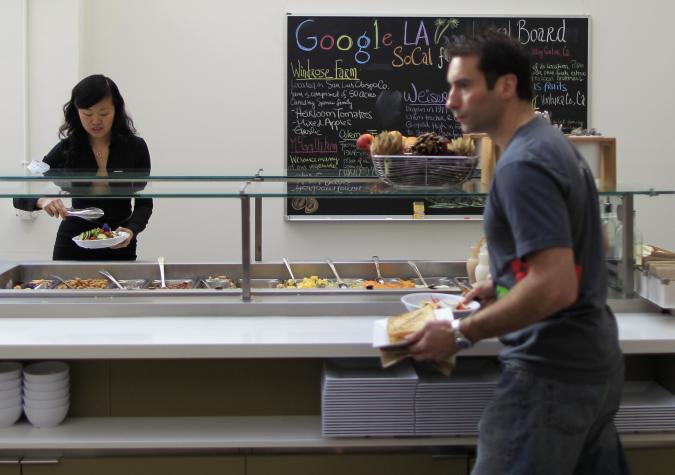 Thousands of Google's cafeteria staff 'quietly unionized through the pandemic,' report says