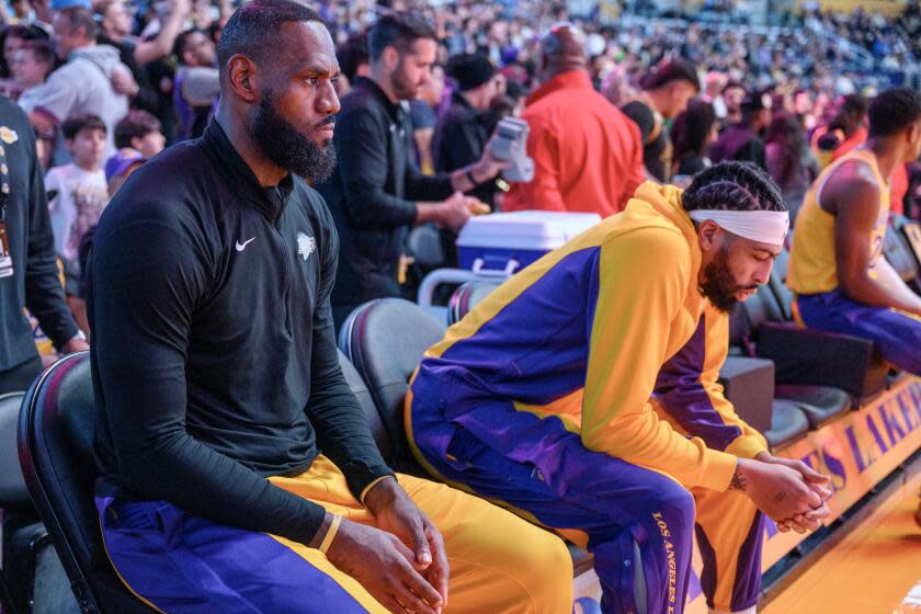 How LeBron James, Darvin Ham and the Lakers reached a critical offseason crossroads