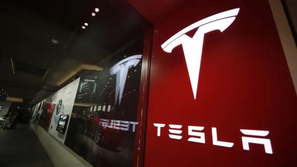 Tesla troubles, AI investments, growth stocks: Catalysts
