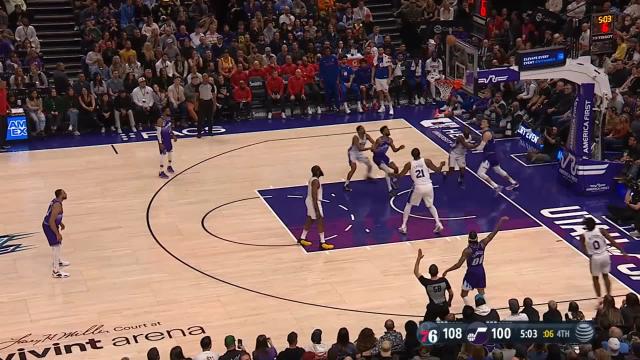 Jordan Clarkson with a 3-pointer vs the Philadelphia 76ers