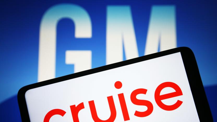 UKRAINE - 2023/04/09: In this photo illustration, Cruise LLC logo is seen on a smartphone and General Motors Company (GM) logo on a pc screen. (Photo Illustration by Pavlo Gonchar/SOPA Images/LightRocket via Getty Images)