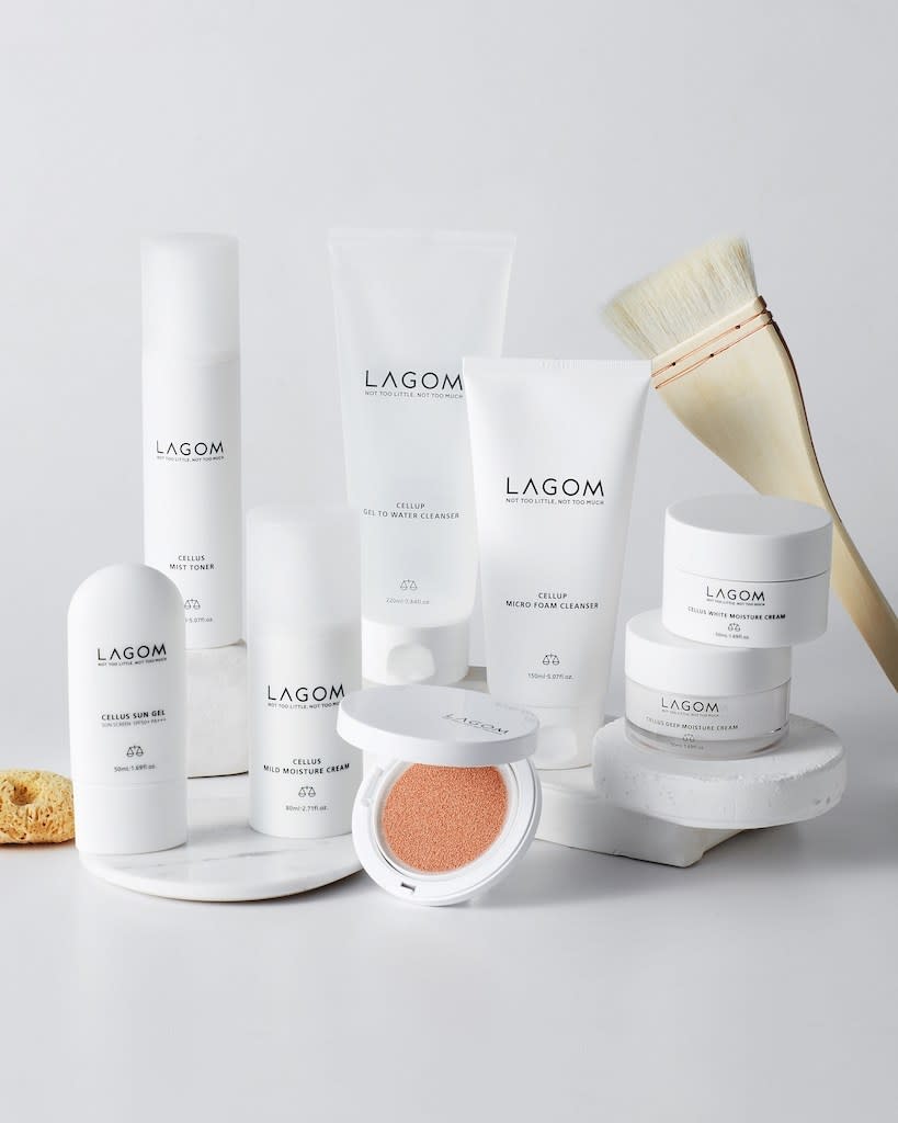 Lagom deep. Набор миниатюр lagom Travel Kit. Lagom Cellus mild Moisture Cream. Lagom корейская косметика. Lagom Deep Moisture.