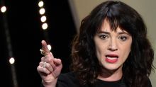 Asia Argento smette di pagare Bennet. L'avvocato: "La relazione non è mai stata sessuale"