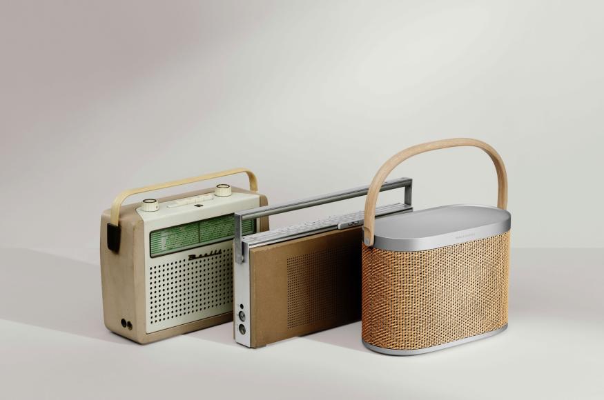 Tulpen transmissie bijwoord Bang & Olufsen's modular Beosound A5 portable speaker has a wireless phone  charger | Engadget