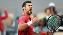 Highlights: Djokovic rallies to Round 4 win