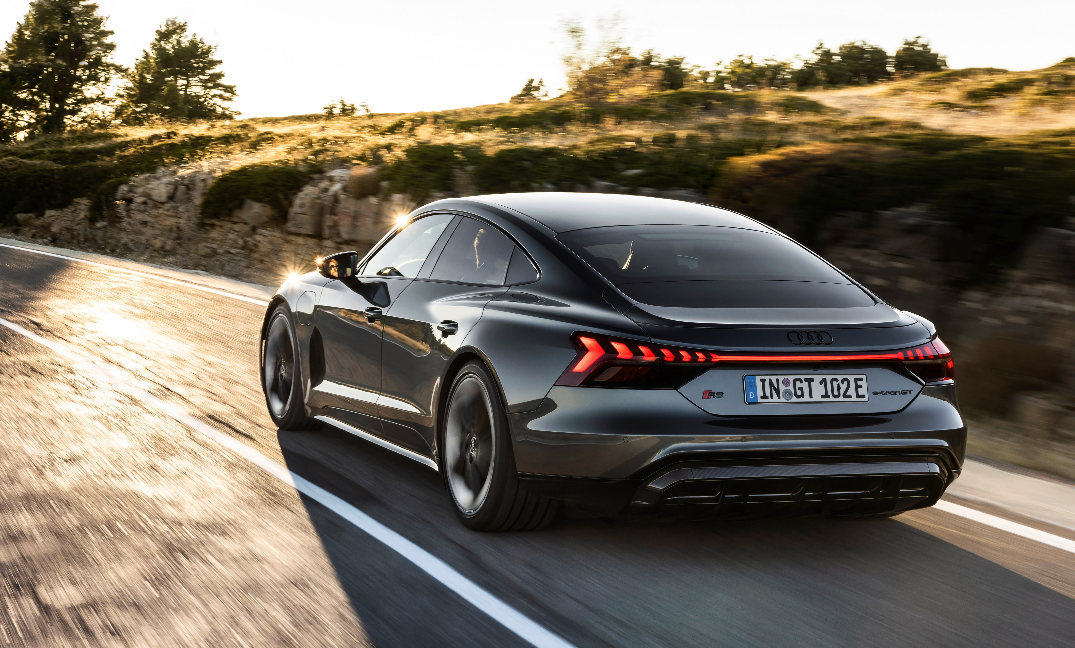 maatschappij verfrommeld Stoffelijk overschot Audi anoints the e-tron GT as its luxuriously geeky flagship EV | Engadget