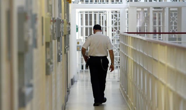 Des détenus étrangers sont détenus en prison alors qu’ils ont purgé leur peine, selon un organisme de surveillance des prisons britanniques