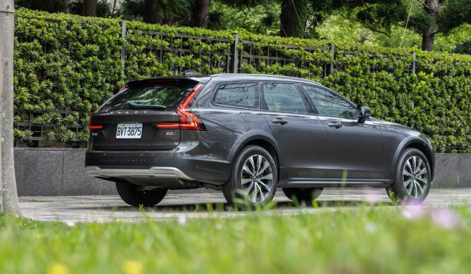 全方位豪華生活伴侶！Volvo V90 Cross Country Ultimate B5 AWD試駕