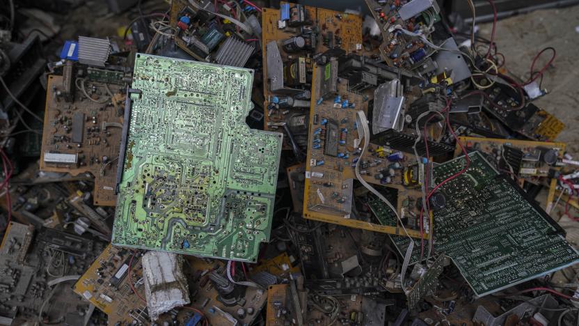 DHAKA, BANGLADESH - 2020/09/14: Old TV components are discarded inside at a TV recycling scrap yard in Dhaka. (Photo by Zabed Hasnain Chowdhury/SOPA Images/LightRocket via Getty Images)