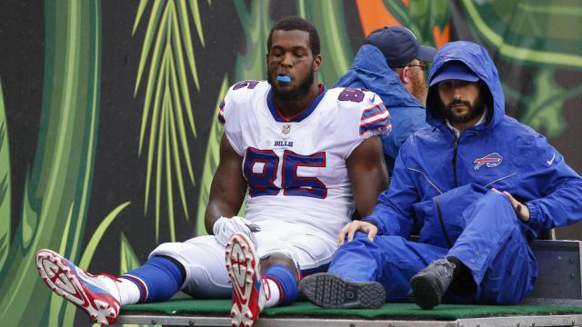 Injured Charles Clay out, unique backup tight end in for Buffalo