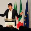 ## Renzi avvia il congresso, Emiliano spiazza la minoranza Pd
