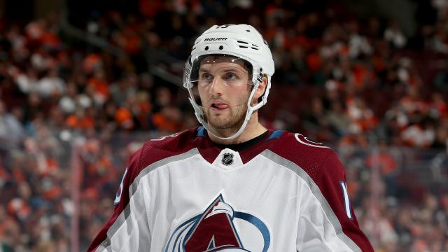 NHL on X: New threads, who dis? 🤩 These @Avalanche #ReverseRetro jerseys  pay tribute to its home state by incorporating colors of the Colorado flag  while reintroducing the original jersey design donned