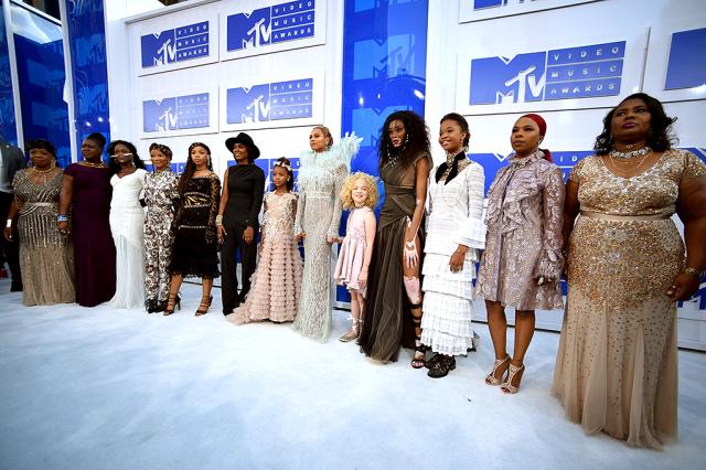 Beyoncé had quite the entourage, including the Mothers of the Movement, at the MTV VMAs. (Photo: Larry Busacca/Getty Images for MTV)