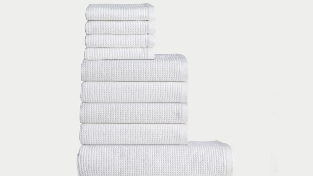 Cozy Earth Waffle Bath Towels - White