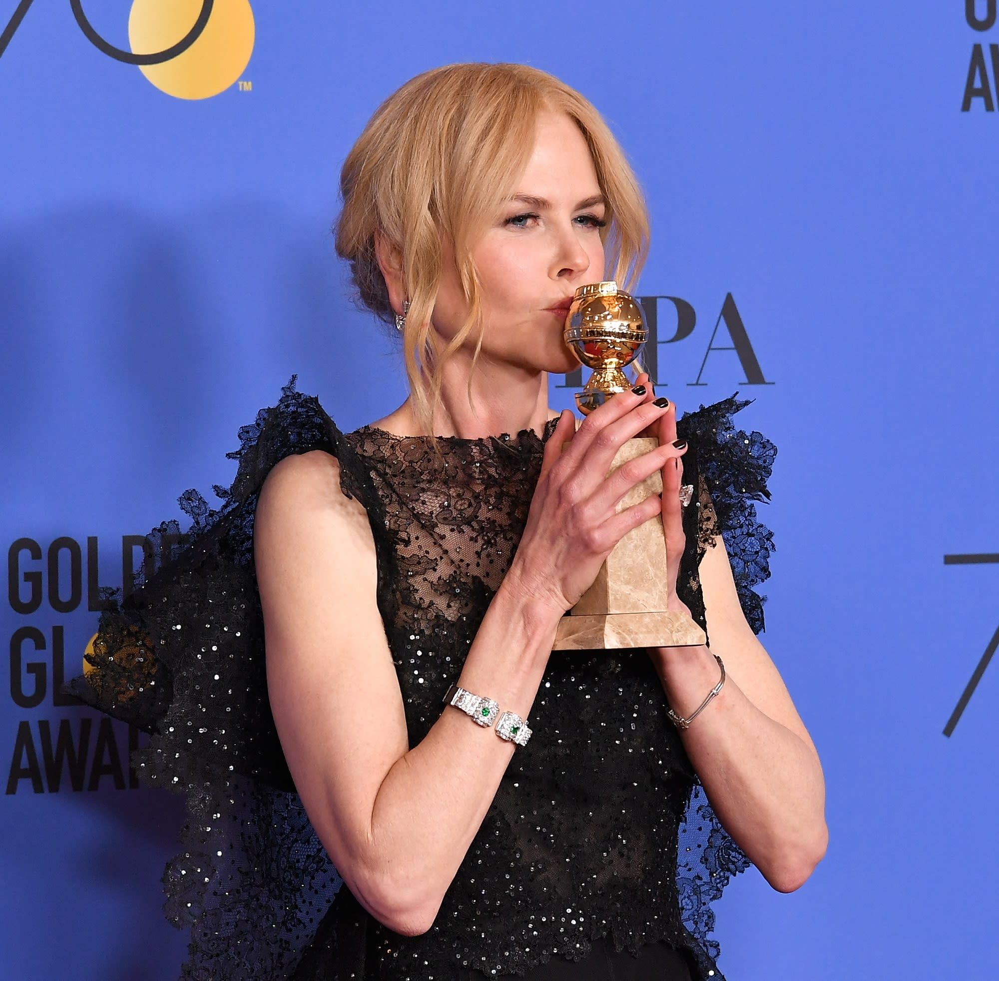 Nicole Kidman slammed as she snubs adopted children in ...