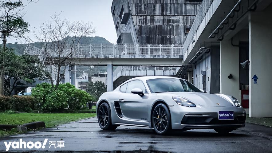 2022 Porsche 718 Cayman GTS 4.0北海試駕，冬日再冷冽、也依舊燥熱無比！ - 3